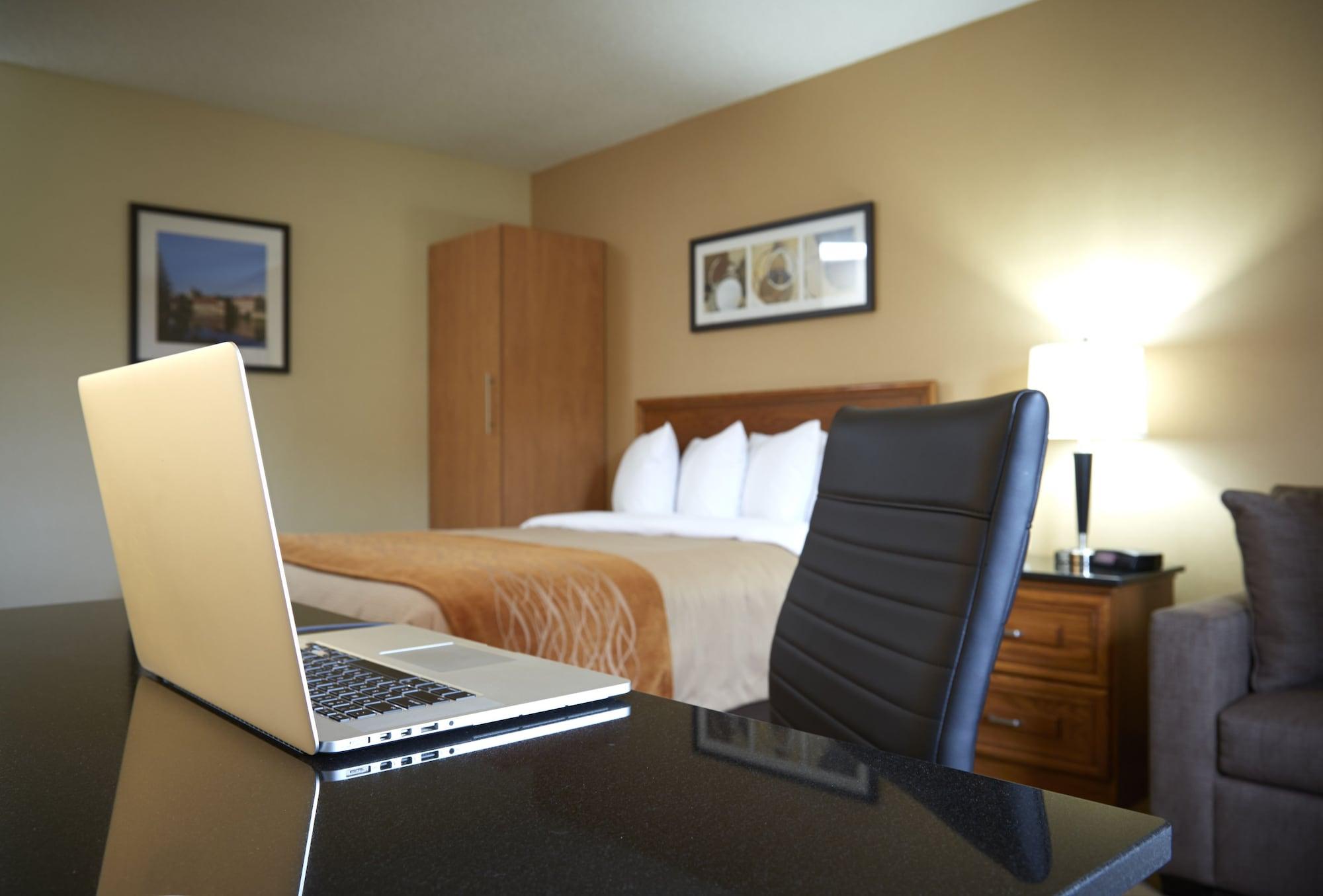 Comfort Inn Ярмът Екстериор снимка