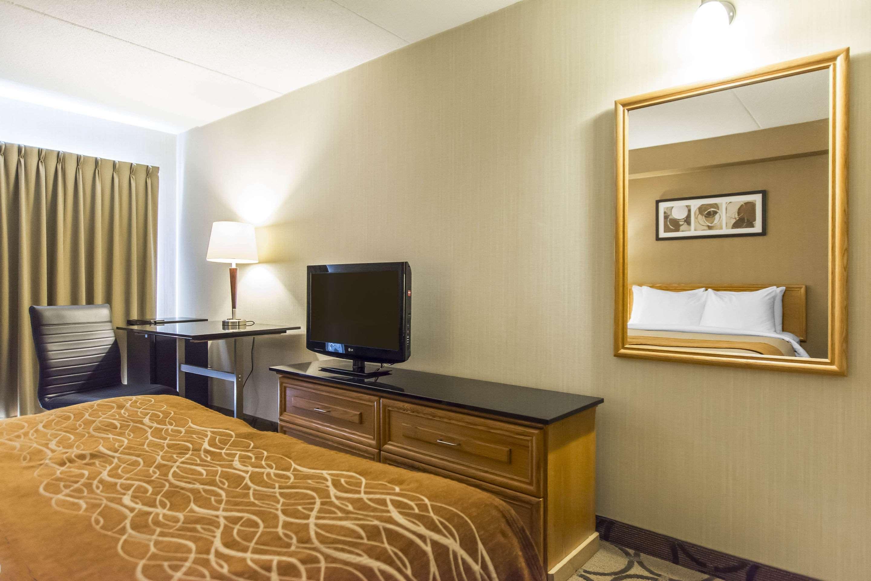 Comfort Inn Ярмът Екстериор снимка