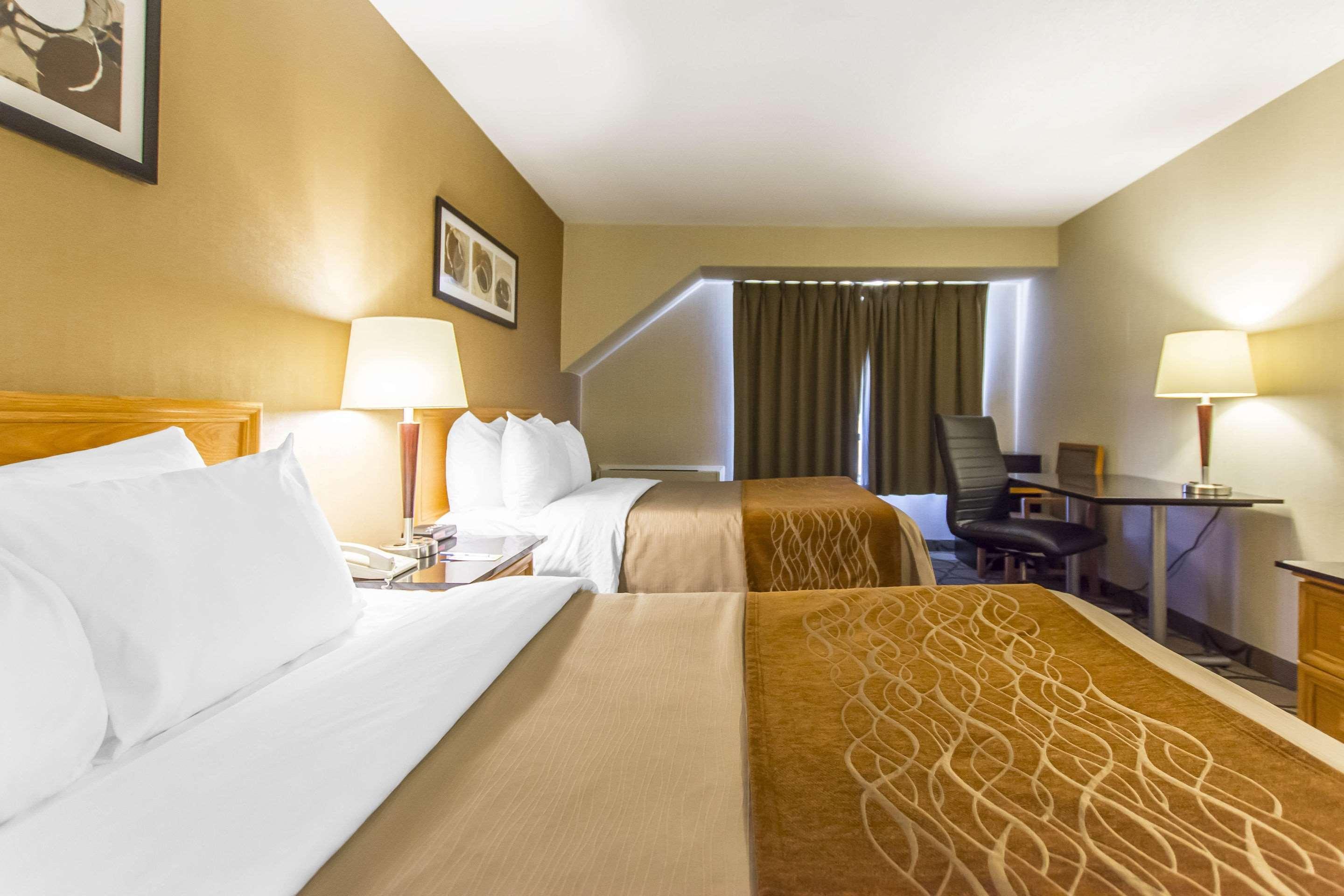 Comfort Inn Ярмът Екстериор снимка