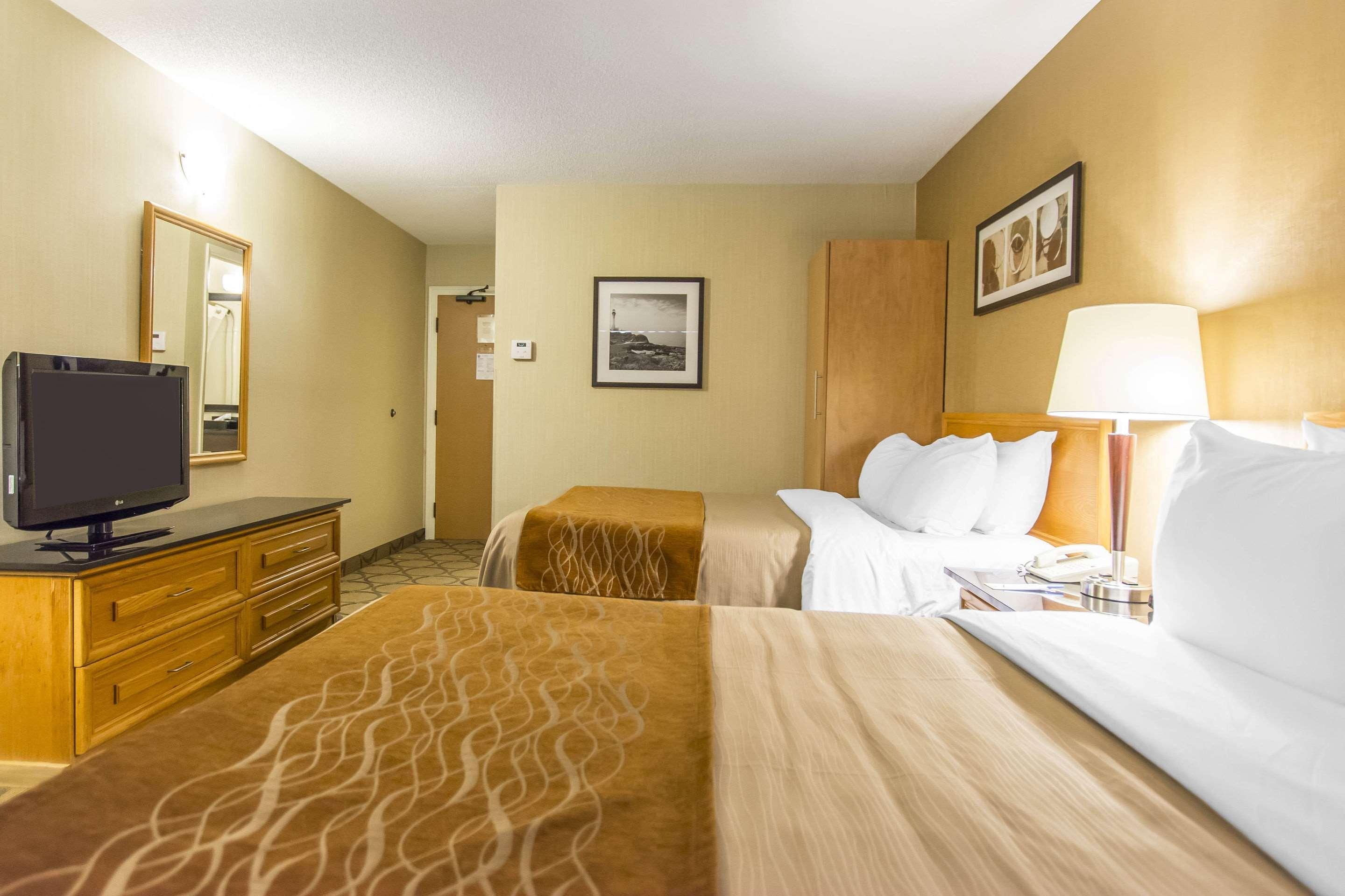 Comfort Inn Ярмът Екстериор снимка