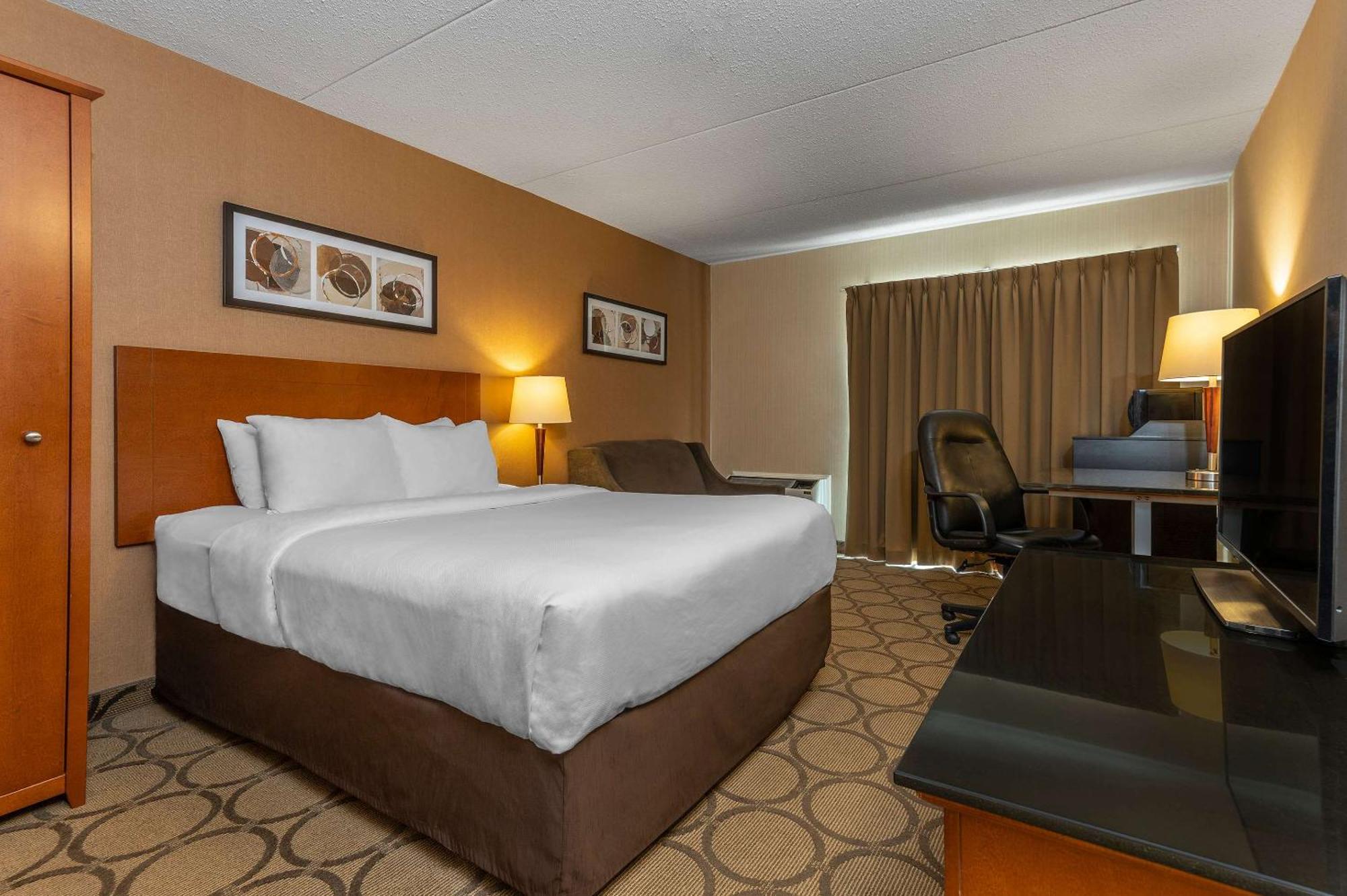 Comfort Inn Ярмът Екстериор снимка